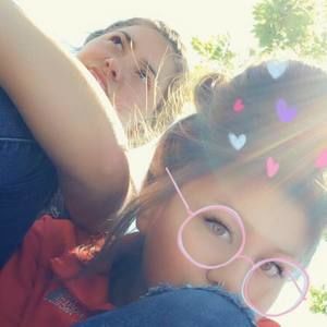 Meet your Posher, Kiana